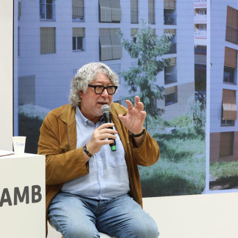 El alcalde de Cornellà de Llobregat (Barcelona), Antonio Balmón, en una imagen de archivo. AMB