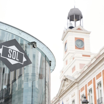 Archivo.- Entrada de la estación de Sol de Metro Jesús Hellín - Europa Press