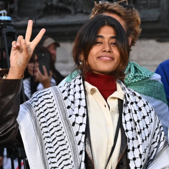 La eurodiputada franco-palestina Rima Hassan Europa Press/Contacto/Julien Mattia