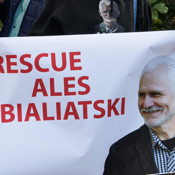 Imagen de una protesta en solidaridad con el disidente bielorruso Ales Bialiatski Europa Press/Contacto/Yauhen Yerchak Imagen de una protesta en solidaridad con el disidente bielorruso Ales Bialiatski Europa Press/Contacto/Yauhen Yerchak