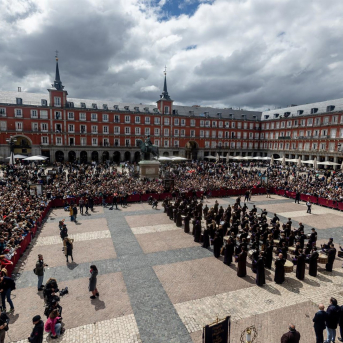 Archivo.- Tamborrada en la Plaza Mayor Ricardo Rubio - Europa Press