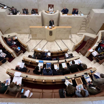 PSOE y Vox registran enmiendas a la totalidad contra los presupuestos de Cantabria para 2026 PSOE y Vox registran enmiendas a la totalidad contra los presupuestos de Cantabria para 2026