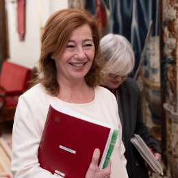 La presidenta de la mesa del Congreso, Francina Armengol, a su llegada a una reunión de la Mesa del Congreso de los Diputados,  24 de febrero de 2026, en Madrid (España). Eduardo Parra - Europa Press