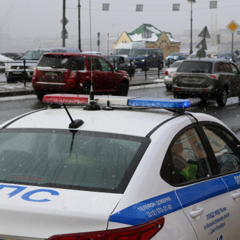 Imagen de archivo de un coche de la Policía de Rusia. Maksim Konstantinov/Sopa Images / Dpa Imagen de archivo de un coche de la Policía de Rusia. Maksim Konstantinov/Sopa Images / Dpa