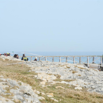 Servicios de emergencias trabajan en el lugar de los hechos, la playa de El Bocal, a 4 de marzo de 2026, en Santander, Cantabria (España). Juanma Serrano - Europa Press Servicios de emergencias trabajan en el lugar de los hechos, la playa de El Bocal, a 4 de marzo de 2026, en Santander, Cantabria (España). Juanma Serrano - Europa Press