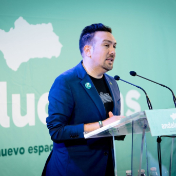 El candidato de 'Andalucistas-Pueblo Andaluz', Christopher Rivas, en una imagen del día de su presentación como candidato de la coalición. ANDALUCISTAS-PUEBLO ANDALUZ