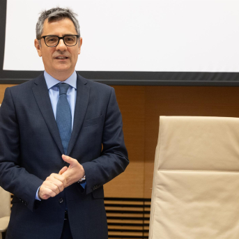 El ministro de Presidencia, Justicia y Relaciones con las Cortes, Félix Bolaños, durante su comparecencia ante la Comisión Constitucional del Congreso. Eduardo Parra - Europa Press El ministro de Presidencia, Justicia y Relaciones con las Cortes, Félix Bolaños, durante su comparecencia ante la Comisión Constitucional del Congreso. Eduardo Parra - Europa Press