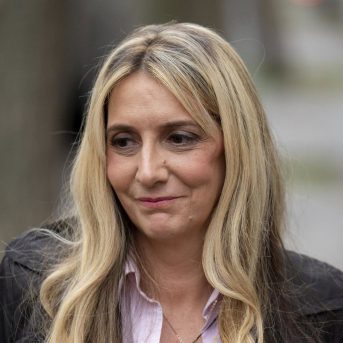 La exempleada de Logirail Claudia Montes, a su llegada al Tribunal Supremo para declarar como testigo, a 8 de abril de 2026, en Madrid (España). Alberto Ortega - Europa Press