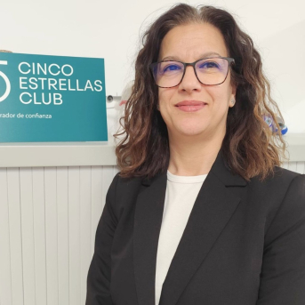 Cinco Estrellas Club incorpora a Arantxa Hernando como responsable del departamento de Grupos. CINCO ESTRELLAS CLUB
