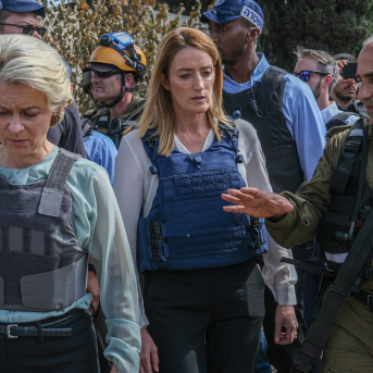 P 062050 00 04 01 ORIGINAL 935171