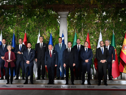 Foto de archivo de los líderes del MED9. Pool Moncloa/Borja Puig de la Bellacasa