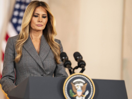 La primera dama de Estados Unidos, Melania Trump, en una comparecencia ante la prensa desde la Casa Blanca Europa Press/Contacto/Andrew Thomas