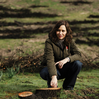 Ayuso prorroga dos líneas de ayudas para asegurar el relevo generacional en el campo madrileño Ayuso prorroga dos líneas de ayudas para asegurar el relevo generacional en el campo madrileño