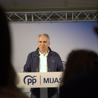 El vicesecretari de Coordinació Autonòmica, Local i Anàlisi Electoral del PP, Elías Bendodo, en un acte a Mijas (Màlaga). PP