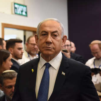 El primer ministre d'Israel, Benjamin Netanyahu, acudeix a una sessió del seu judici per corrupció a Tel Aviv el 2024 Europa Press/Contacto/Reuven Kastro