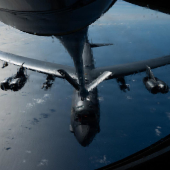 Un B52-H dels EUA es reabasteix durant l'operació Fúria Èpica contra l'Iran Europa Press/Contacto/Usaf/U.S. Air