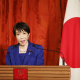 La primera ministra japonesa, Sanae Taikachi, hace dos semanas en una rueda de prensa en Tokio. Europa Press/Contacto/POOL