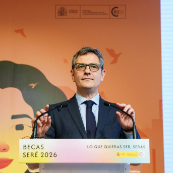 El ministre de la Presidència, Justícia i Relacions amb les Corts, Félix Bolaños, presideix l'acte de presentació de la nova convocatòria de les beques SERÉ 2026, el 13 d'abril de 2026, a Madrid (Espanya). Matias Chiofalo - Europa Press