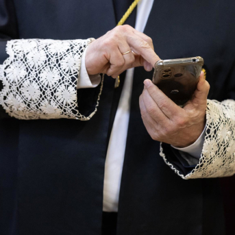 Puñetas durante el acto de toma posesión de la nueva auditor presidenta del Tribunal Militar Central, ante el Pleno del Consejo General del Poder Judicial (CGPJ), a 21 de marzo de 2025, en Madrid (España).  Eduardo Parra - Europa Press