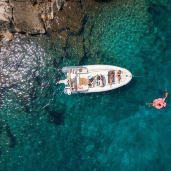 Embarcación de Click& Boat CLICK & BOAT