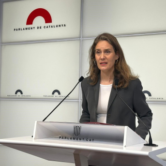 Albiach (Comuns) celebra como una buena noticia el cese de los 2 concejales del PSC en Ripoll (Girona)