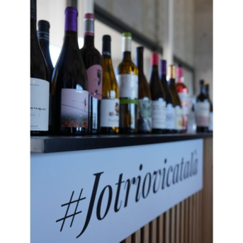 El Incavi se suma a la 080 Barcelona Fashion con una barra exclusiva de vino catalán El Incavi se suma a la 080 Barcelona Fashion con una barra exclusiva de vino catalán