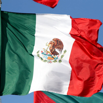 Bandera de México en una imagen de archivo Europa Press/Contacto/Maksim Konstantinov