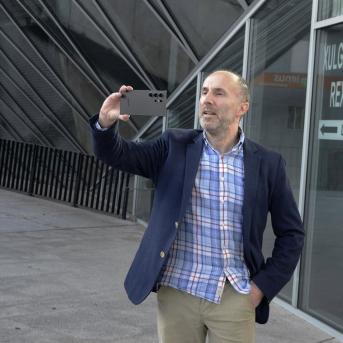 El alcalde de Ourense, Gonzalo Pérez Jácome, a su llegada para declarar en el juzgado de instrucción número dos de Ourense, a 27 de noviembre de 2024, en Ourense Rosa Veiga - Europa Press El alcalde de Ourense, Gonzalo Pérez Jácome, a su llegada para declarar en el juzgado de instrucción número dos de Ourense, a 27 de noviembre de 2024, en Ourense Rosa Veiga - Europa Press