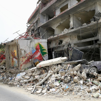 Edificios residenciales bombardeados por Israel en Tiro, en el sudoeste libanés Europa Press/Contacto/Ali Hashisho