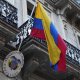 Bandera de Colombia, en el Consulado de Colombia en Barcelona. David Zorrakino - Europa Press