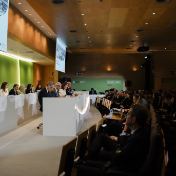 Los miembros del consejo de administración de AENA durante la Junta general de Accionistas de Aena, a 16 de abril de 2026, en Madrid (España).   Mateo Lanzuela - Europa Press