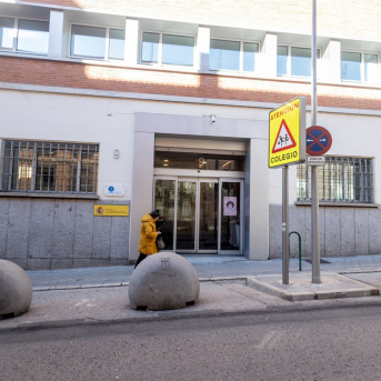 Puerta de la sede en Madrid de la Fiscalía Europea (EPPO), en la calle Luis Cabrera, 9, a 13 de enero de 2025, en Madrid (España). Ricardo Rubio - Europa Press