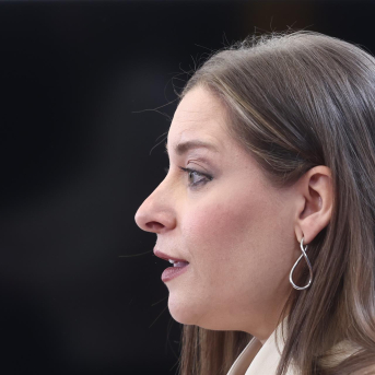 La portavoz del PP en el Congreso, Ester Muñoz, durante una rueda de prensa en el Congreso Eduardo Parra - Europa Press