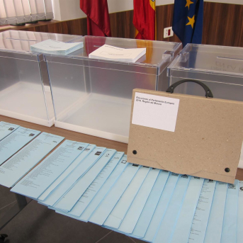 URNAS, CARTERA KIT SISTEMA BRAILLE, PAPELETAS ELECCIONES MUNICIPALES Y EUROPEAS, DELEGACIÓN DEL GOBIERNO EUROPA PRESS