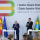 El presidente de España, Pedro Sánchez, y el presidente de Brasil, Luiz Inácio Lula da Silva, durante la celebración de la I Cumbre España-Brasil el 17 de abril de 2026, en Barcelona (España). David Zorrakino - Europa Press