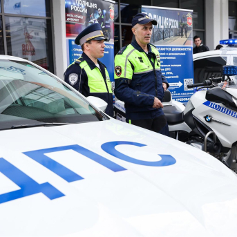 Imagen de archivo de vehículos de la Policía de Rusia. Europa Press/Contacto/Yegor Aleyev