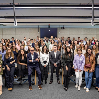 Xavier Marcet en el YLN de AmChamSpain, en la IE Tower DAVID CORRAL