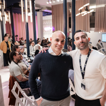 Idole Group alcanza los 500.000 euros y prevé duplicar ingresos en 2026