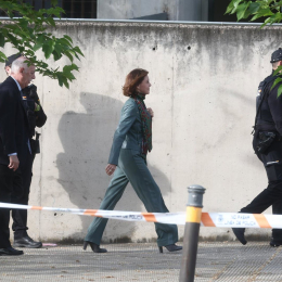 La exministra de Defensa, María Dolores de Cospedal, a su llegada a la Audiencia Nacional, a 23 de abril de 2026, en San Fernando, Madrid (España).  Eduardo Parra - Europa Press