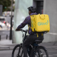 Los riders de Glovo convocan huelga en toda España este fin de semana tras el ERE que afecta a 750 repartidores