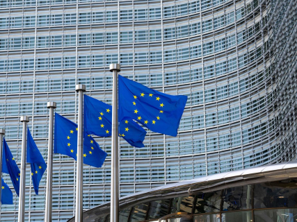 Banderas de la UE (archivo) Europa Press/Contacto/Marius Burgelman