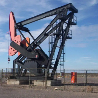 Pozo petrolífero. GOBIERNO DE RÍO NEGRO