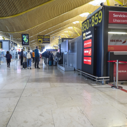 España es uno de los destinos alternativos del turismo que pueden verse beneficiados por la guerra en Irán. Jesús Hellín/Europa Press.