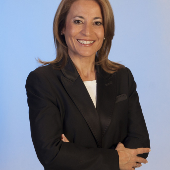 Foto de la eurodiputada Elena Nevado en su etapa como alcaldesa de Cáceres (Ayuntamiento de Cáceres)