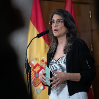 La portavoz de Más Madrid en la Asamblea, Manuela Bergerot, durante una sesión plenaria en la Asamblea de Madrid Fernando Sánchez - Europa Press