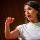 La secretaria política de Podemos y eurodiputada, Irene Montero, durante el diálogo 'Què s'ha de fer?', a 9 de abril de 2026, en Barcelona, Catalunya (España). Lorena Sopêna - Europa Press