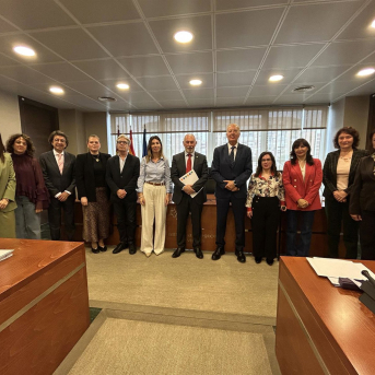 La Asamblea de Murcia abre las audiencias sobre la nueva ley contra agresiones a sanitarios