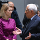 La Alta Representante de la Unión Europea para Política Exterior, Kaja Kallas, con el presidente del Consejo Europeo, António Costa, durante la cumbre del Consejo Europeo extraordinaria que se celebra este jueves en Bruselas. FREDERIC SIERAKOWSKI
