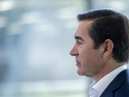 El presidente del BBVA, Carlos Torres Vila, durante una entrevista para Europa Press, en el edificio ‘La Vela’, en la ciudad del BBVA, a 8 de octubre de 2025, en Madrid (España).  Alberto Ortega - Europa Press