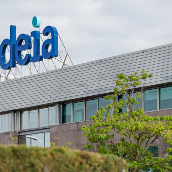 Exterior de la sede de Redeia Carlos Luján - Europa Press